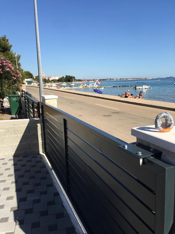 Apartmani Zlata Sveti Filip i Jakov Exteriör bild
