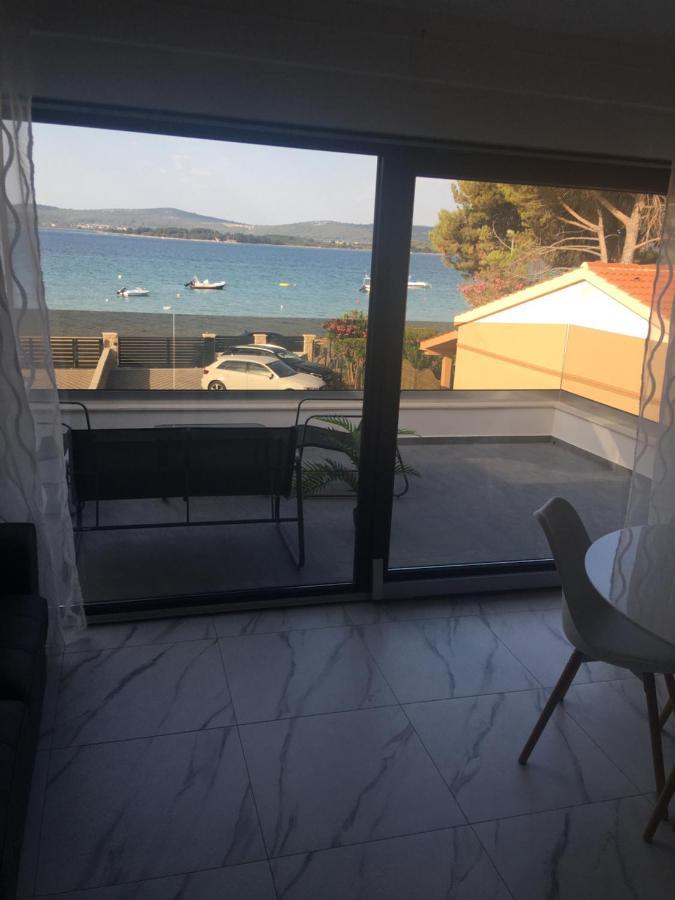 Apartmani Zlata Sveti Filip i Jakov Exteriör bild