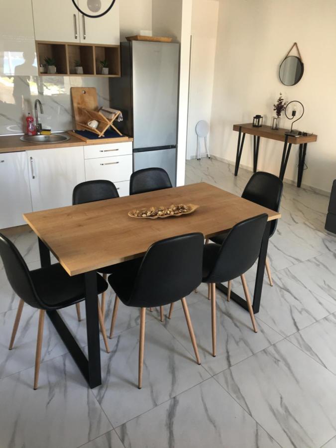 Apartmani Zlata Sveti Filip i Jakov Exteriör bild