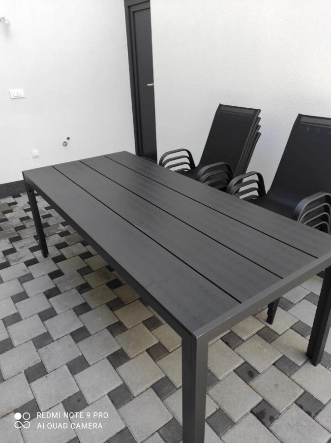 Apartmani Zlata Sveti Filip i Jakov Exteriör bild