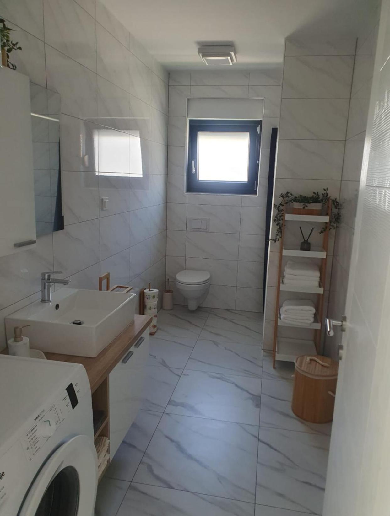 Apartmani Zlata Sveti Filip i Jakov Exteriör bild